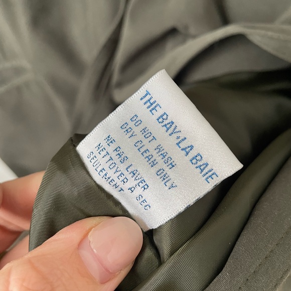 Vintage Olive Trench Coat - super flattering! From Hudson’s Bay - Picture 6 of 14